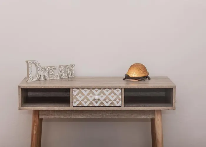 M&R Home