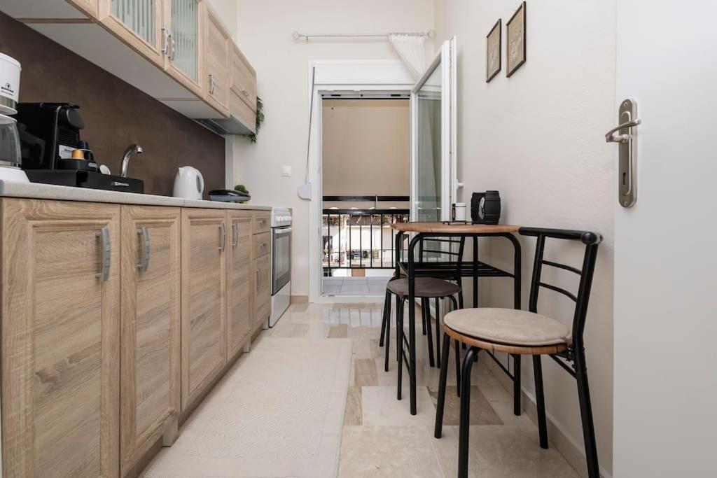 Apartment M&r Mantouki